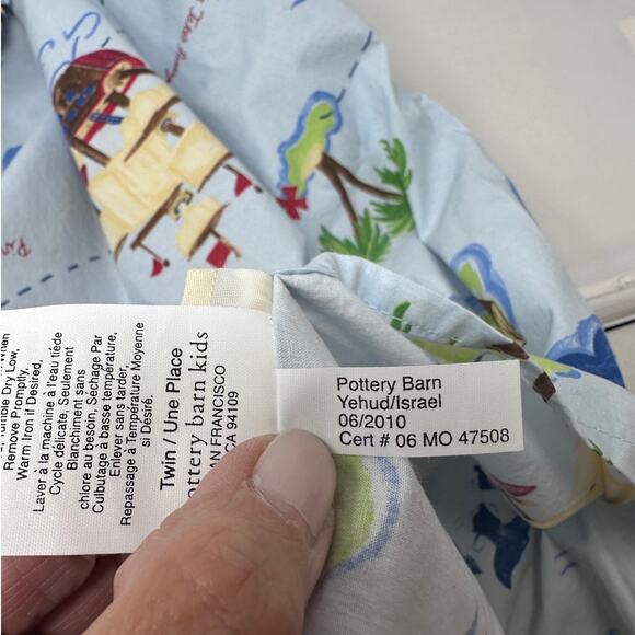 RETIRED Pottery Barn Kids Treasure Cove TWIN FLAT SHEET - Picture 3 of 5